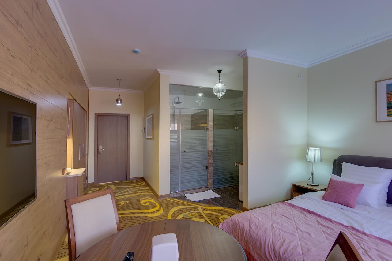 Beis Spa Hotel Resort Almaty Eksteriør billede