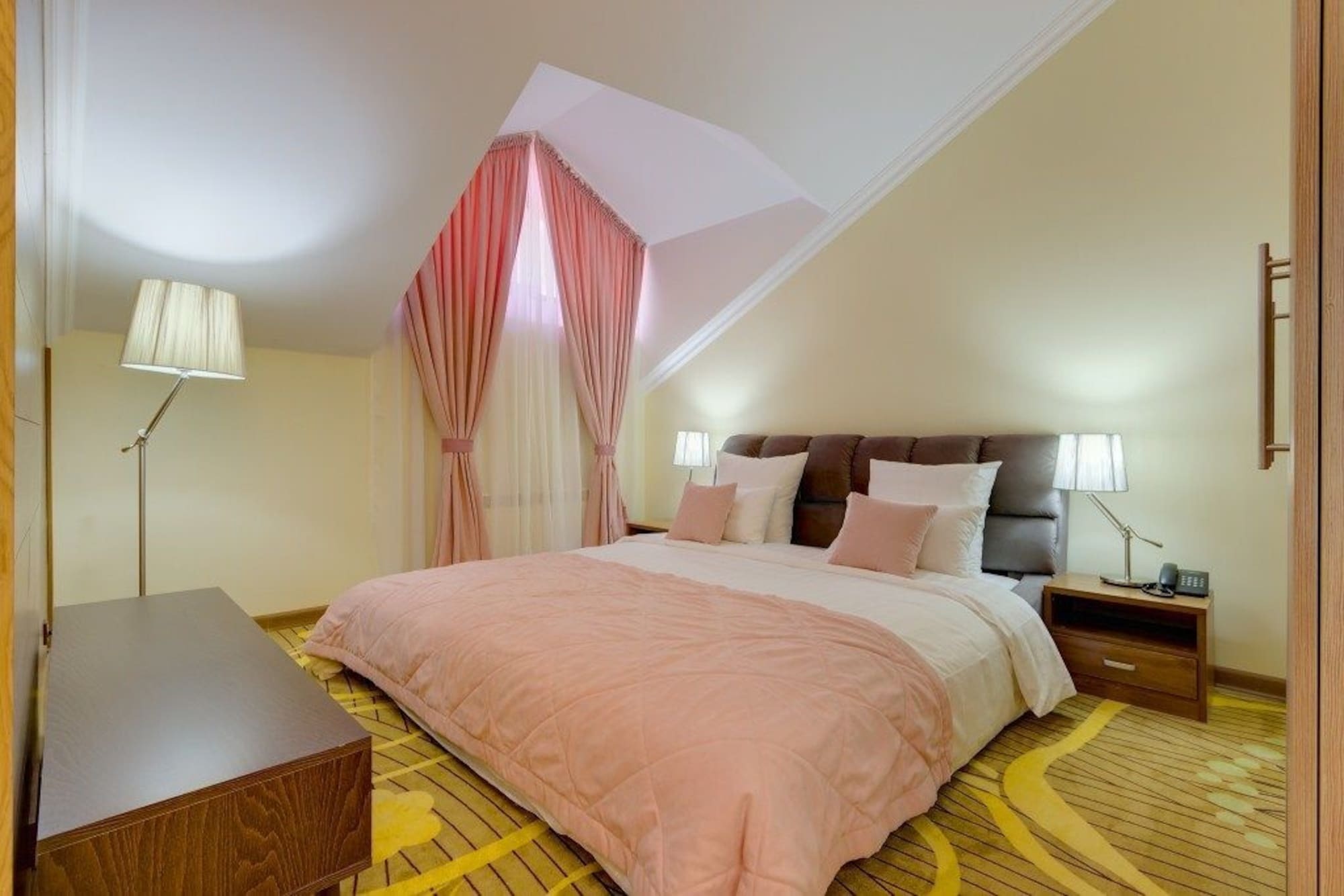 Beis Spa Hotel Resort Almaty Eksteriør billede